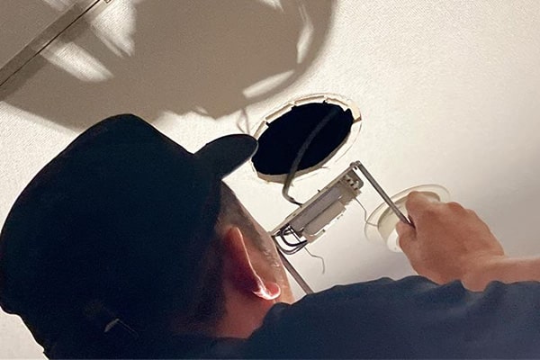 設置場所の確保・配線の確認